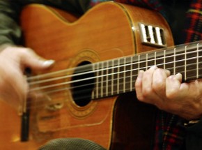 Basic Strumming Patterns Acoustic Guitar В« Wonder How To